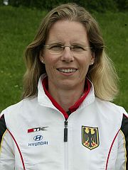 Team-Managerin Karin Schwettmann. Physio Sylvia Bach